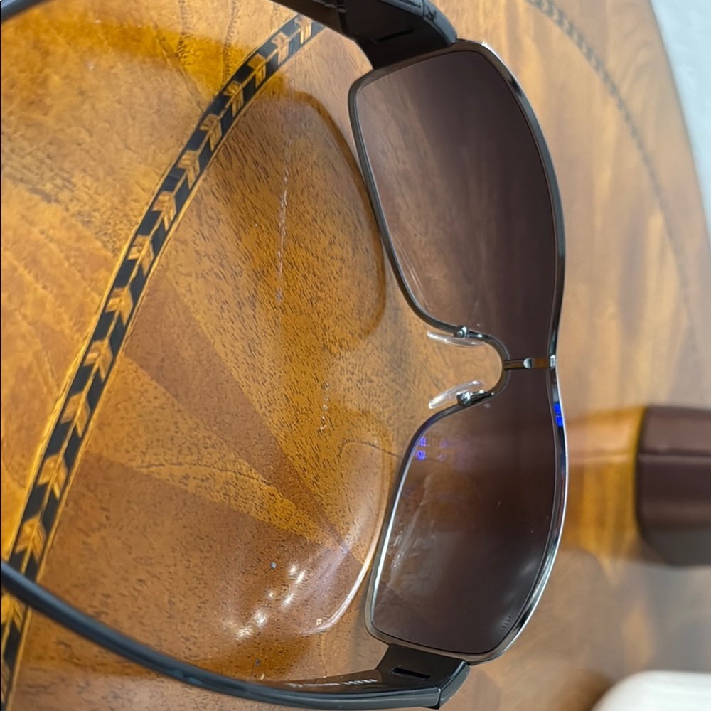 Prada Black Sunglasses with Red Detail - Picture 3 of 4